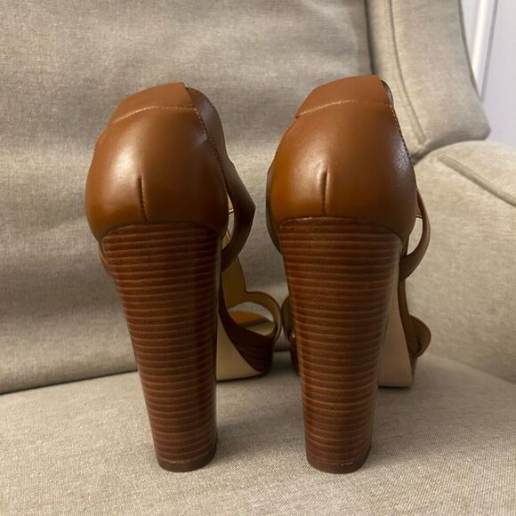 Michael Kors Berkley Mid Sandals Luggage Brown Size 10 M Stacked Heel Zipper - Picture 5 of 8